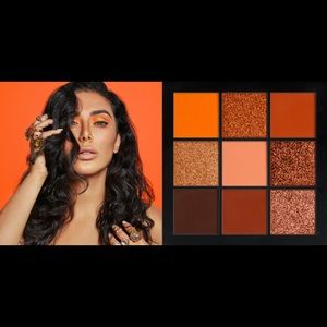 SOLD•Huda Beauty Topaz Obsessions Eyeshadow Palette